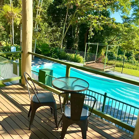 Jackaroo Treehouse Rainforest Retreat Mission Beach Exterior photo