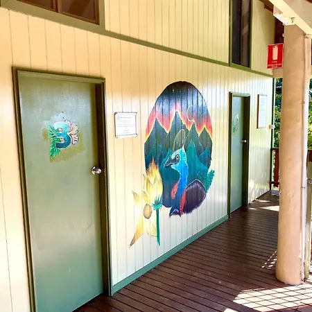 Jackaroo Treehouse Rainforest Retreat Mission Beach Exterior photo