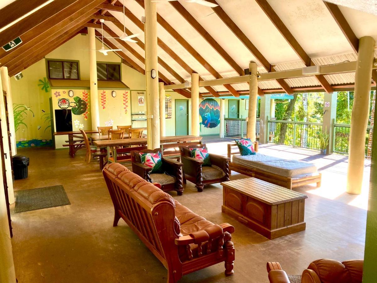 Jackaroo Treehouse Rainforest Retreat *
